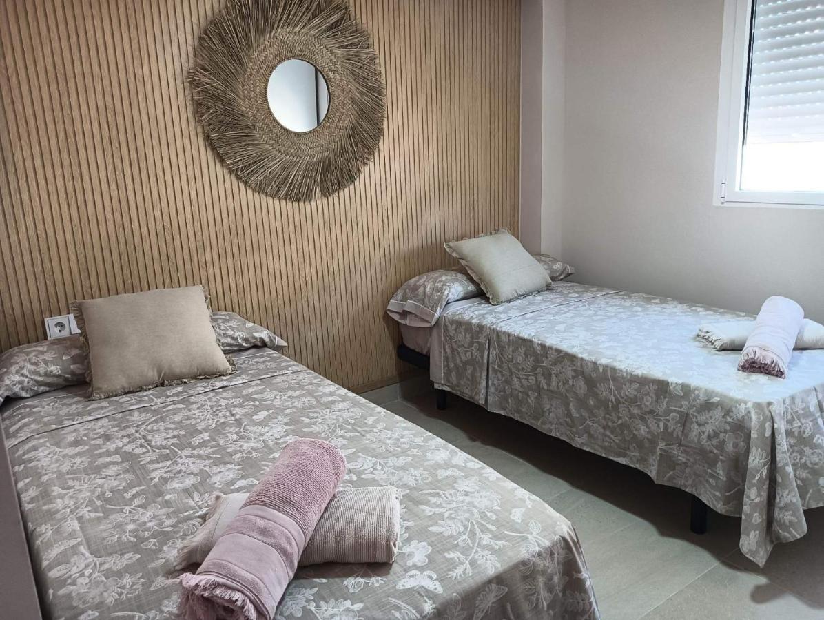 Apartamento Alejandro Gandia Playa Con Vistas Al Mar, Parking! Playa de Gandia Esterno foto