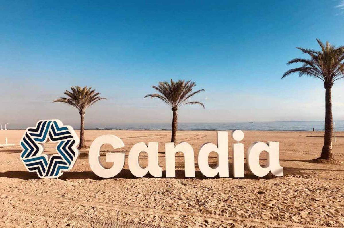 Apartamento Alejandro Gandia Playa Con Vistas Al Mar, Parking! Playa de Gandia Esterno foto